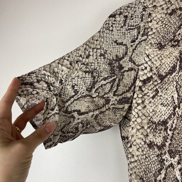 Reformation Women's Snakeskin Print Short Sleeve Wrap Dress Size XS Mini Monica - Picture 3 of 10